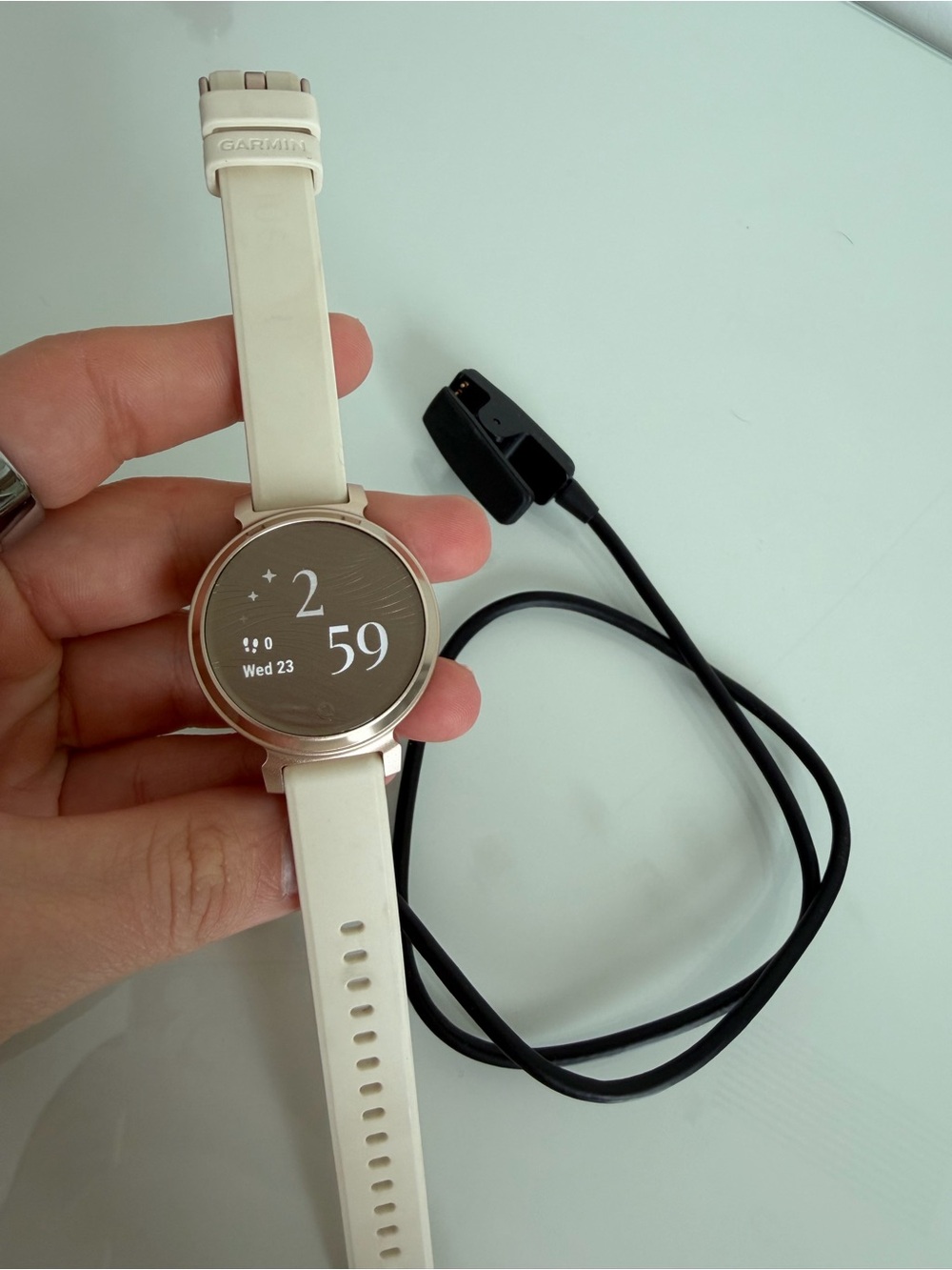 garmin Lily Smartwatch in White with Rose Gold Bezel